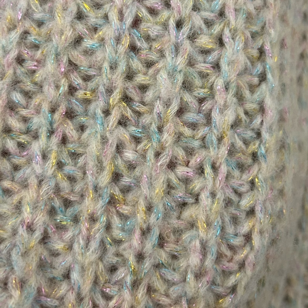 Milly Oversized, Cozy, Knit Sweater, Cream with Coloured Metallic Yarn, Sz M - Picture 3 of 7